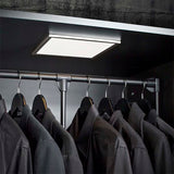 Elevable T para ropa